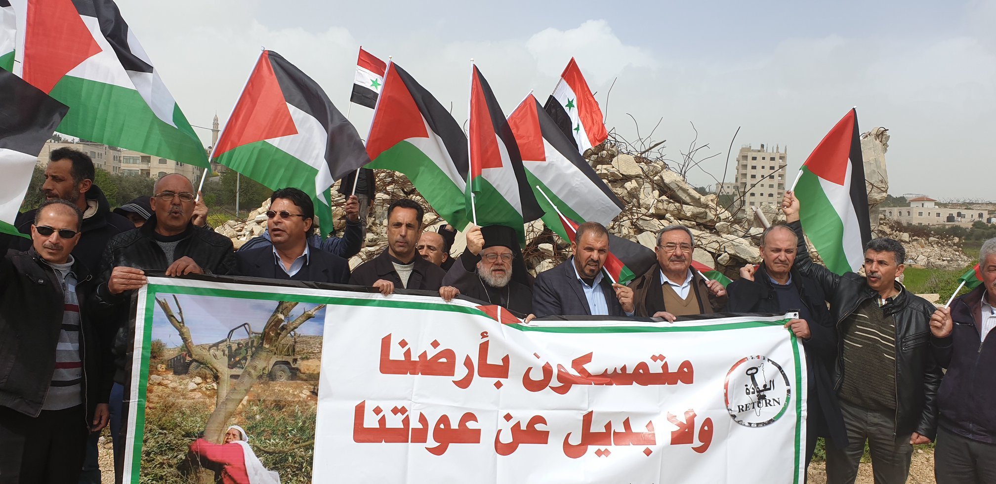 شهيدان ومئات الجرحى جراء قمع الاحتلال مسيرات يوم الأرض السلمية في الضفة وغزة -28