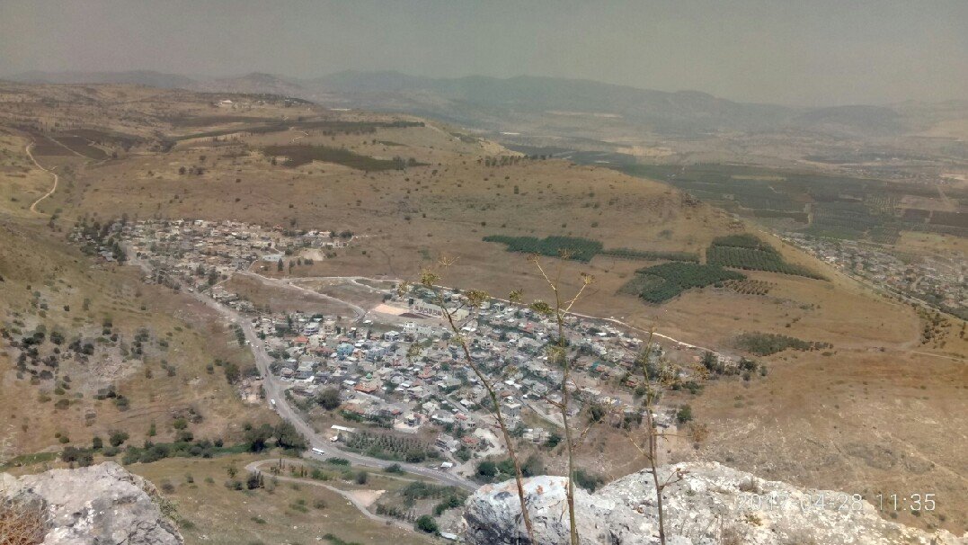 جولة لمعلمي المثلث ووادي عارة يتجولون في جبل وادي الحمام بجانب طبريا-1