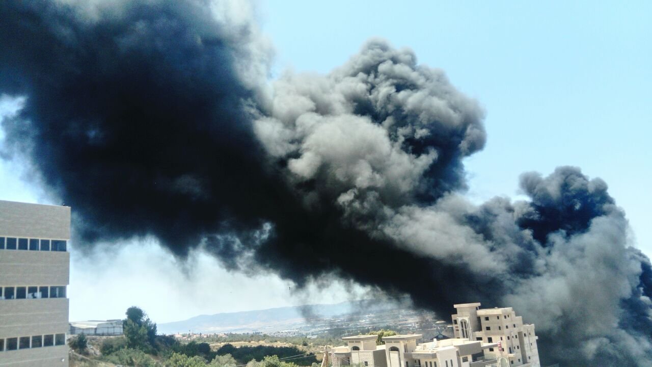 حرق اطارات، سبب الحريق الهائل بين يافة الناصرة والمجيدل-0