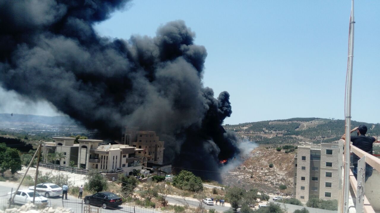 حرق اطارات، سبب الحريق الهائل بين يافة الناصرة والمجيدل-1
