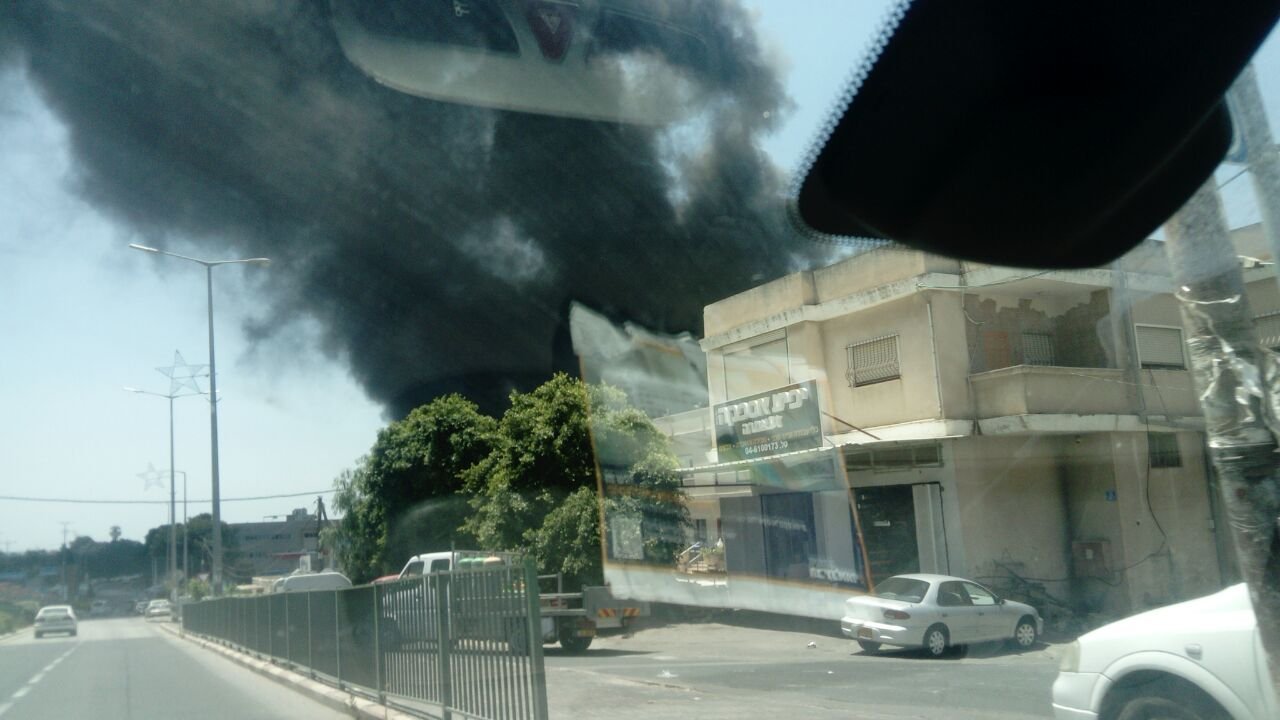 حرق اطارات، سبب الحريق الهائل بين يافة الناصرة والمجيدل-8