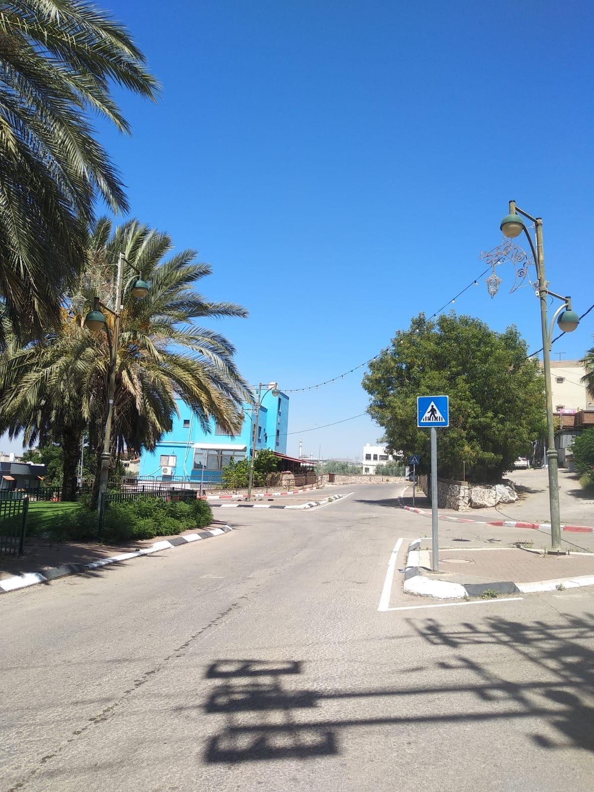 تنظيم أنظمة السير وتخطيط الشوارع في قرى بستان المرج -7
