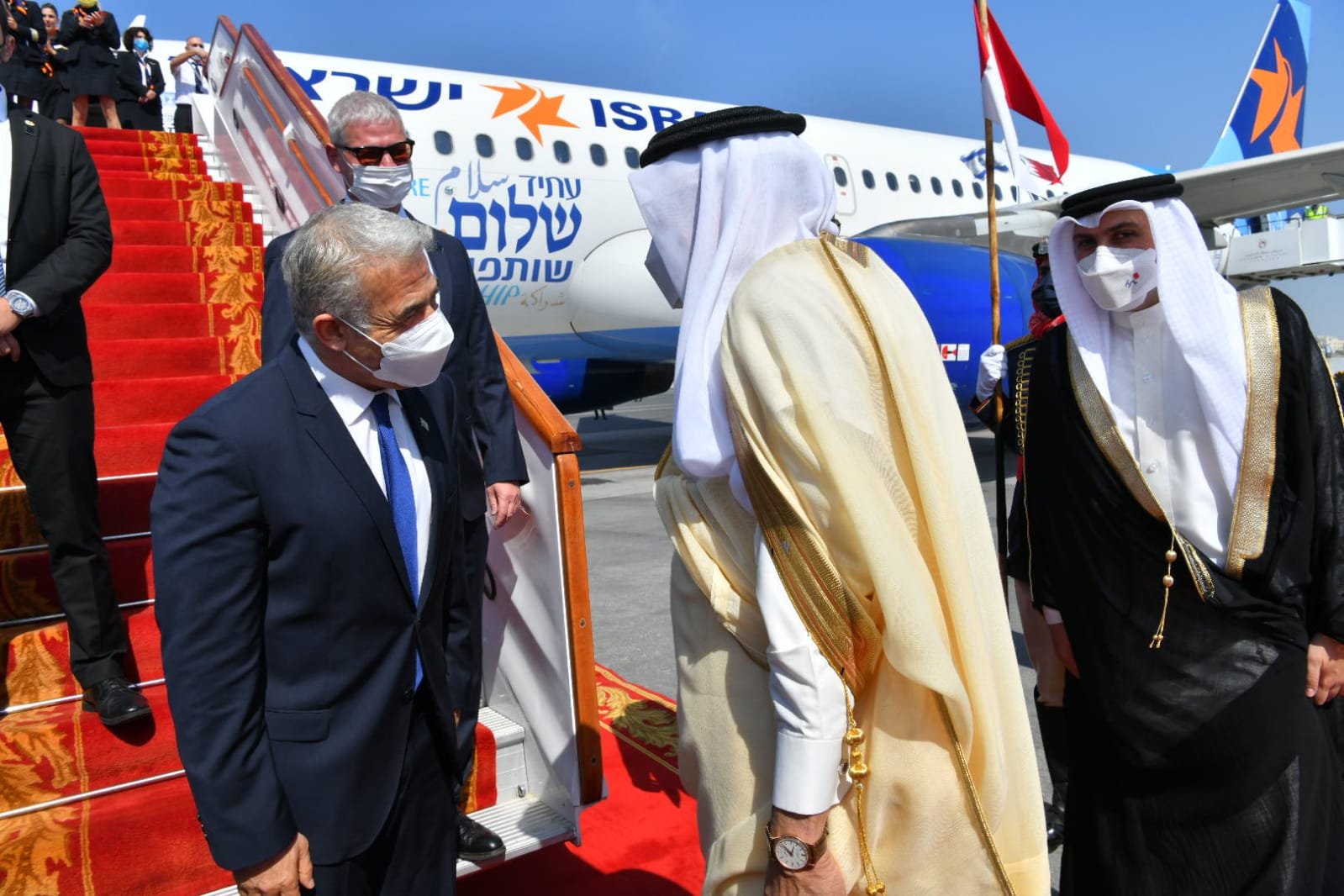وصول وزير الخارجية الإسرائيلي إلى البحرين-0
