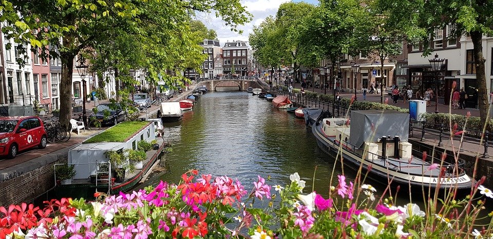 تعرفوا على أشهر المدن السياحية في هولندا-2