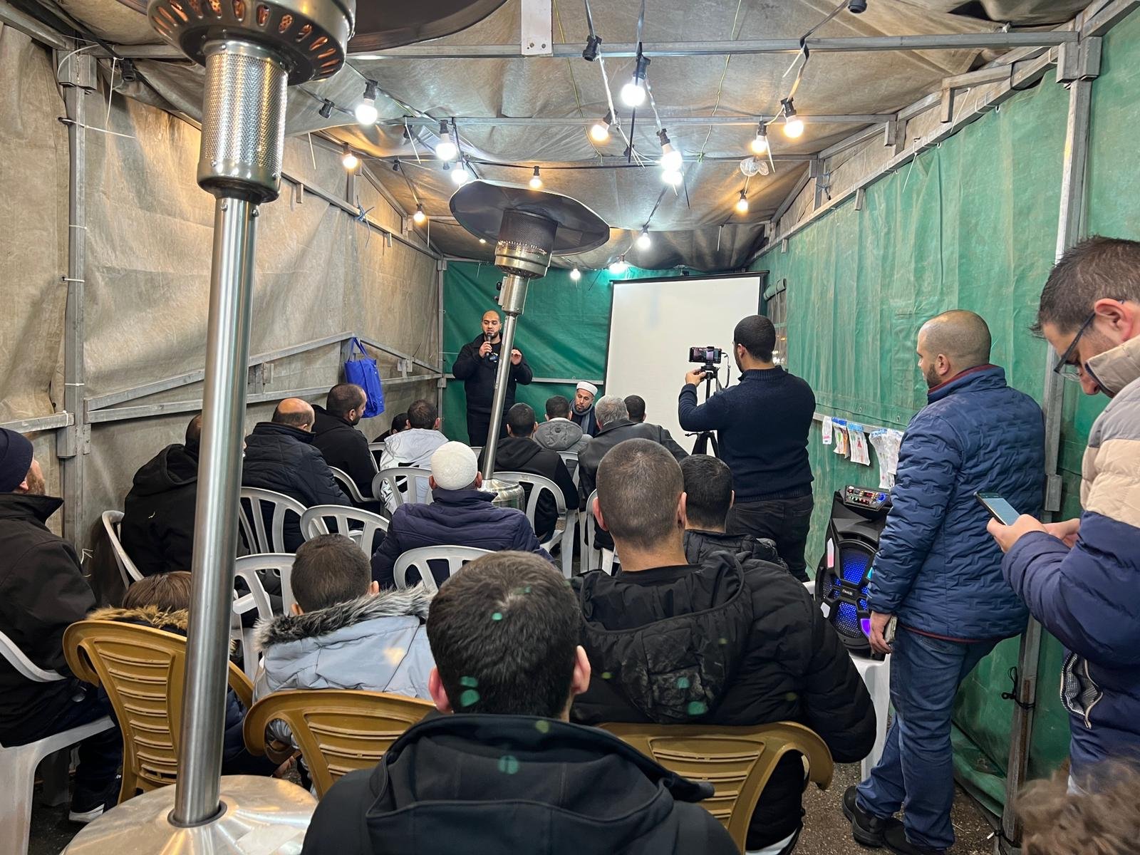أمسية للشيخ مشهور فوّاز في يافة الناصرة لدعم حملة اغاثة اللاجئين السوريين-0
