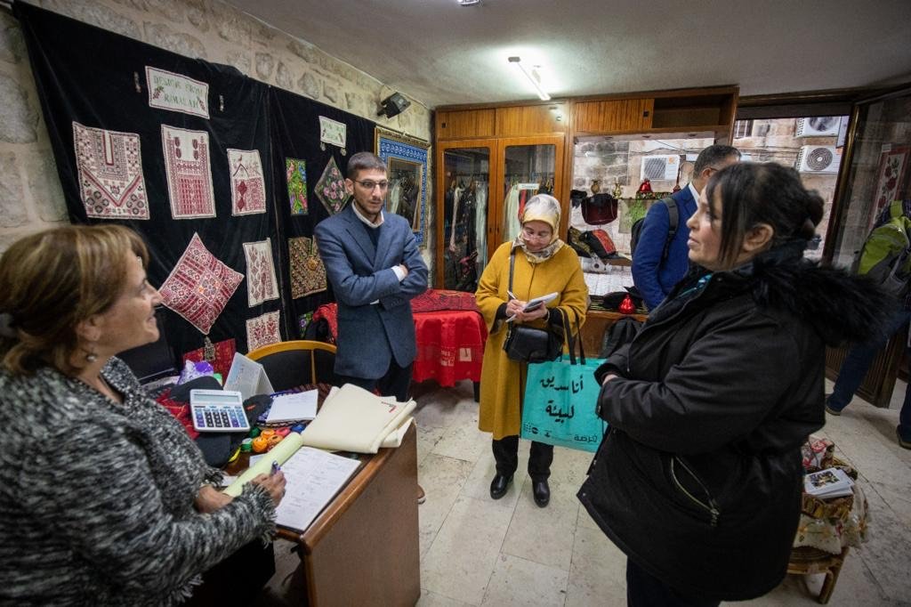 خبراء من وكالة بيت مال القدس ينهون زيارة للمدينة المقدسة لمتابعة خلاصات منتدى الفرص لتطوير منظومة إدارة الوكالة-0