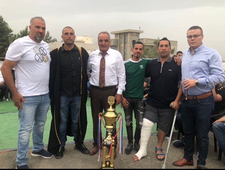 الحصان "بريق برشلونة" يفوز بلقب "بطل الأبطال" في ميدان الشهيد ياسر عرفات-1