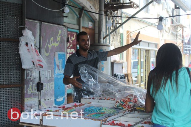 حركة تجارية نشطة في الناصرة عشية الأضحى المبارك-9
