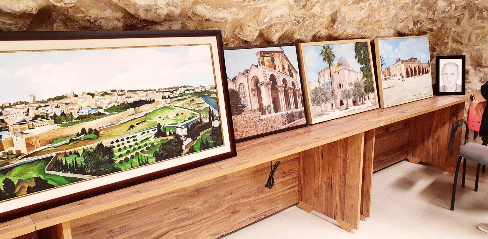 افتتاح معرض " رحلة في ذاكرة القدس" للفنان شهاب قواسمي-0