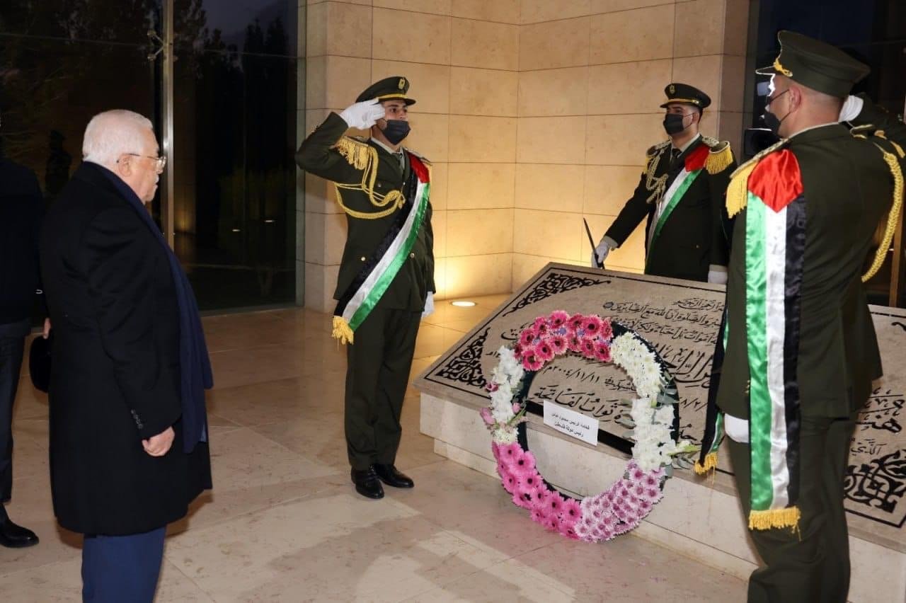 الرئيس عباس يوقد شعلة الانطلاقة الـ58 للثورة الفلسطينية وحركة "فتح"-0