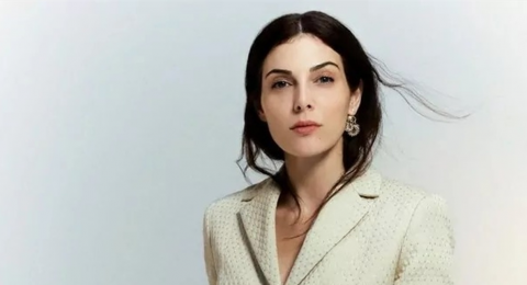 رفضت عروضاً عالمية... هذا ما قالته ممثلة لبنانية-بريطانية عن طريق الفن!