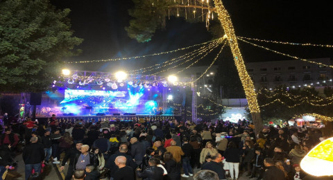 الناصرة:  اضاءة شجرة الميلاد