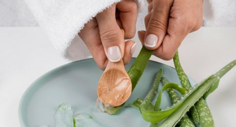 ماسكات طبيعية مذهلة لإزالة حبوب الوجه.. بشرك نقية وخالية من العيوب