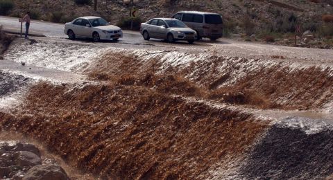 إغلاق شارع 90 من الاتجاهين بسبب الفيضانات