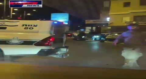 حادث طعن في قطار ببريطانيا.. والشرطة تعتقل شخصين