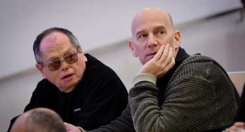 تهديدات ضد الصحافي غاي بيلغ بعد نشره فيديو 