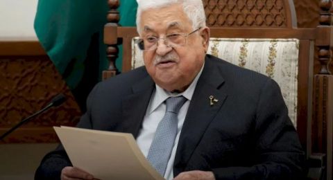 80% من الفلسطينيين يطالبون باستقالة محمود عباس ويفضلون حماس – استطلاع رأي من رام الله