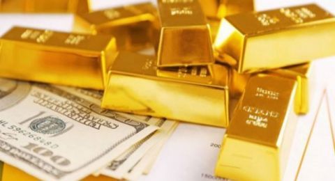 الذهب يرتفع مقابل تراجع الدولار