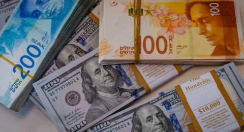 تراجع الشيكل أمام الدولار واليورو بعد قرار توسيع الحرب على غزة