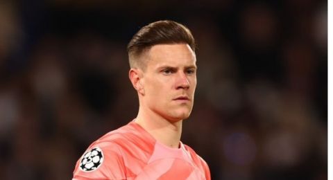 بسبب مكافأة ضائعة.. أزمة حادة بين شتيغن وبرشلونة تكشف انتقاما مبطنا!