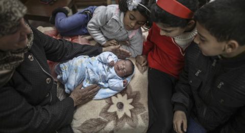 "الأونروا": أطفال غزة يعيشون أوضاعا مزرية