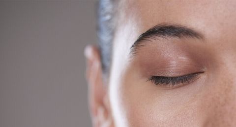 مع التقدم في العمر... 3 مكملات غذائية للحفاظ على بشرة مشدودة