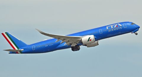 شركة الطيران الإيطالية ITA تمدد تعليق رحلاتها من وإلى إسرائيل حتى 19 أيار