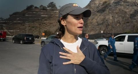 جينيفر غارنر تقود حملة تطوع لدعم ضحايا حرائق لوس أنجليس