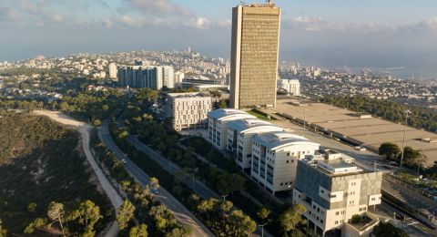 يوم حاسم للطلاب العرب في جامعة حيفا.. قائمة 