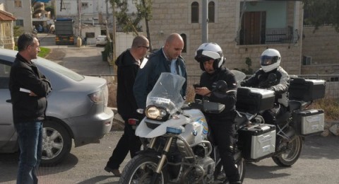 شرطة السير تقوم بحملة تثقيف مروري في طرعان 