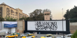طالبان "تنتقم" من السفارة الأمريكية في كابل برسوم على جدرانها