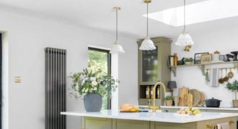 ألوان ينصح الخبراء بتجنبها عند اختيار خزائن المطبخ