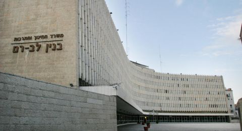 فضيحة “جيفن”: انتقادات حادة لوزارة التعليم الإسرائيلية بعد انكشاف تسترها على تغلغل الجريمة المنظمة