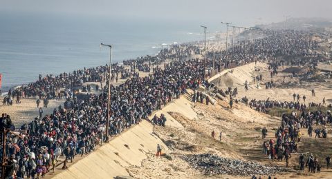الجيش الإسرائيلي: وقف النار بدأ الساعة 12..الآلاف يعودون إلى شمال غزة