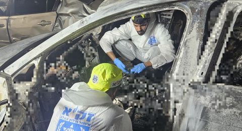 العثور على جثة داخل سيارة محترقة قرب الرملة