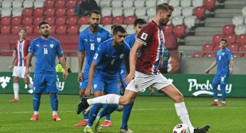 كيف تحول لقاء النرويج وإسرائيل إلى أكثر المباريات جدلا؟