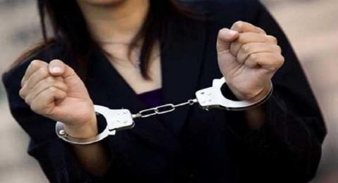 لديها طفل رضيع... توقيف فنانة شهيرة في قضيّة مخدرات