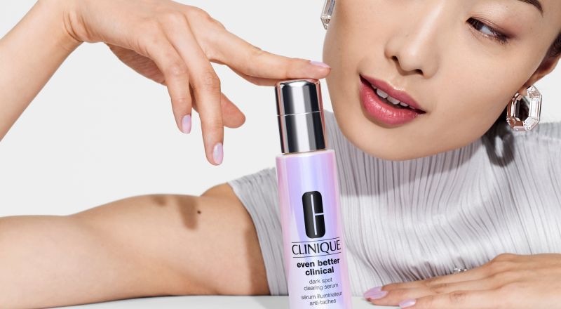 Even Better Clinical - السيروم الأقوى من كلينيك، الآن بتركيبة أقوى ومتقدّمة أكثر -