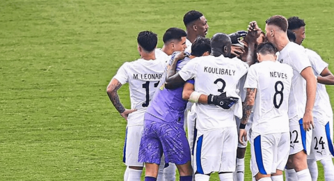 الوليد بن طلال يقدم دعما ماليا هائلا للهلال