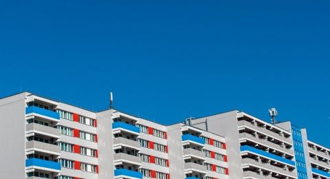 أسعار الشقق في تل أبيب تنهار، وهذه مجرد البداية قبل العاصفة الكبرى