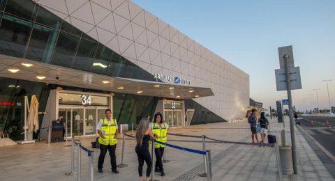 قلق في قطاع السياحة: تحذيرات بشأن وجهات السفر للإسرائيليين- منها اليونان