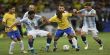 البرازيل تقسو على الأرجنتين بثلاثية في "كلاسيكو الأرض"