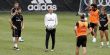 ريال مدريد يعلن إصابة مدافعه