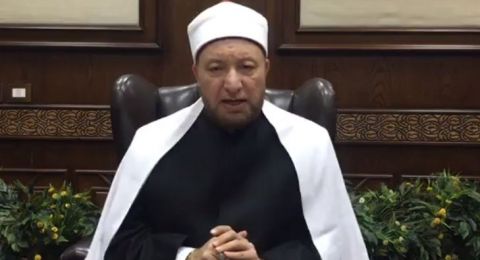 حكم مُصاحبة أصدقاء السوء وعدم القدرة على الابتعاد .. أمين الفتوى يجيب