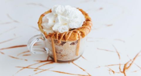 حلى بارد بثلاث مكونات