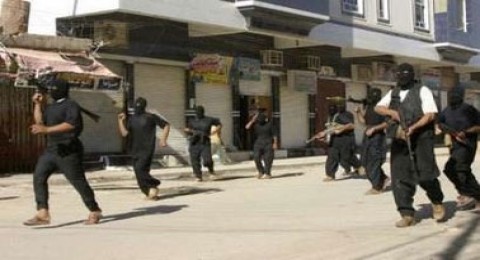 داعش تعيث فسادا بالموصل داعش تعيث فسادا بالموصل