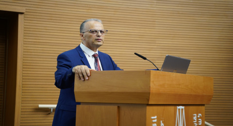 العلاقة بين الطب والقانون في قضايا العظام: محاضرة متخصصة للدكتور عوني يوسف للمحامين بالناصرة