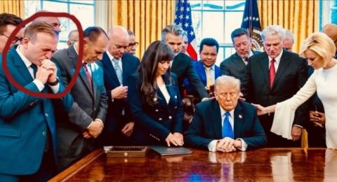 قس إنجيلي مؤيد للاستيطان يخلف مديرًا مستقيلًا في صندوق 