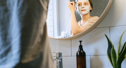 أفضل قناع للوجه الجاف بالعسل