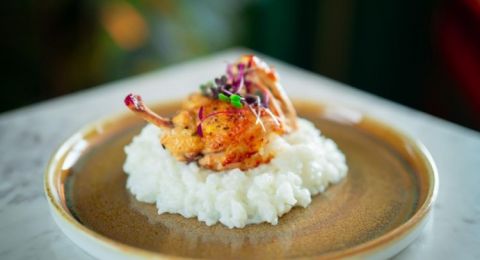 يضر أكثر مما ينفع.. تحذير من الاستخدام المفرط للمنتجات على البشرة!